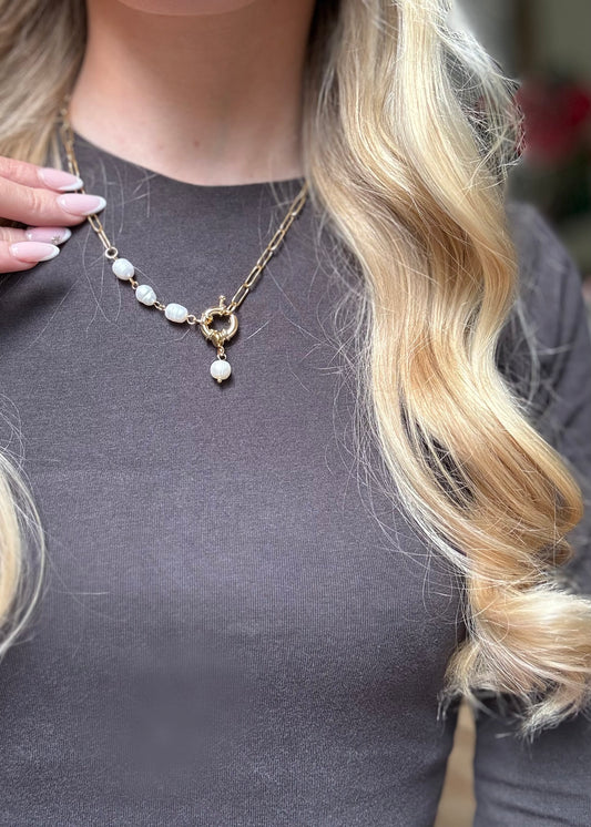 Perle Necklace
